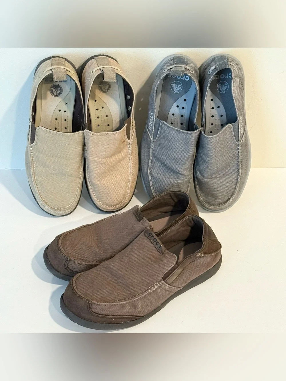 Men’s Lot Of Crocs Size 8 Loafers Santa Cruz & Walu Slip On Gray And Brown